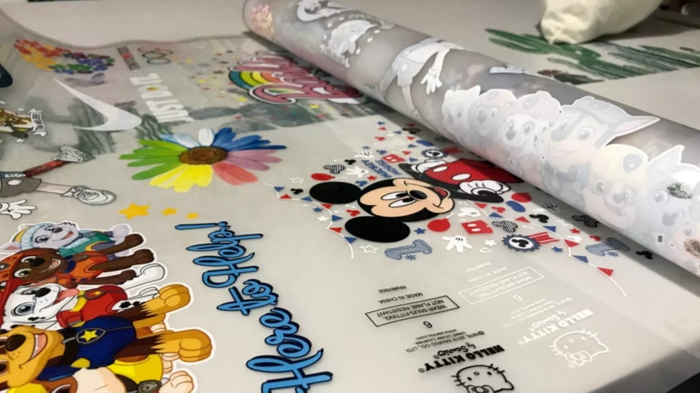 Naklejki DTF na rolce